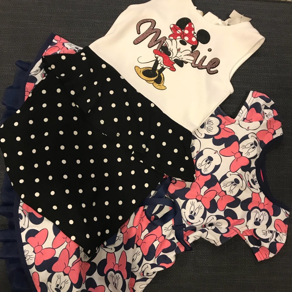 👗👗Bundle of 2 Minnie Mouse Dresses